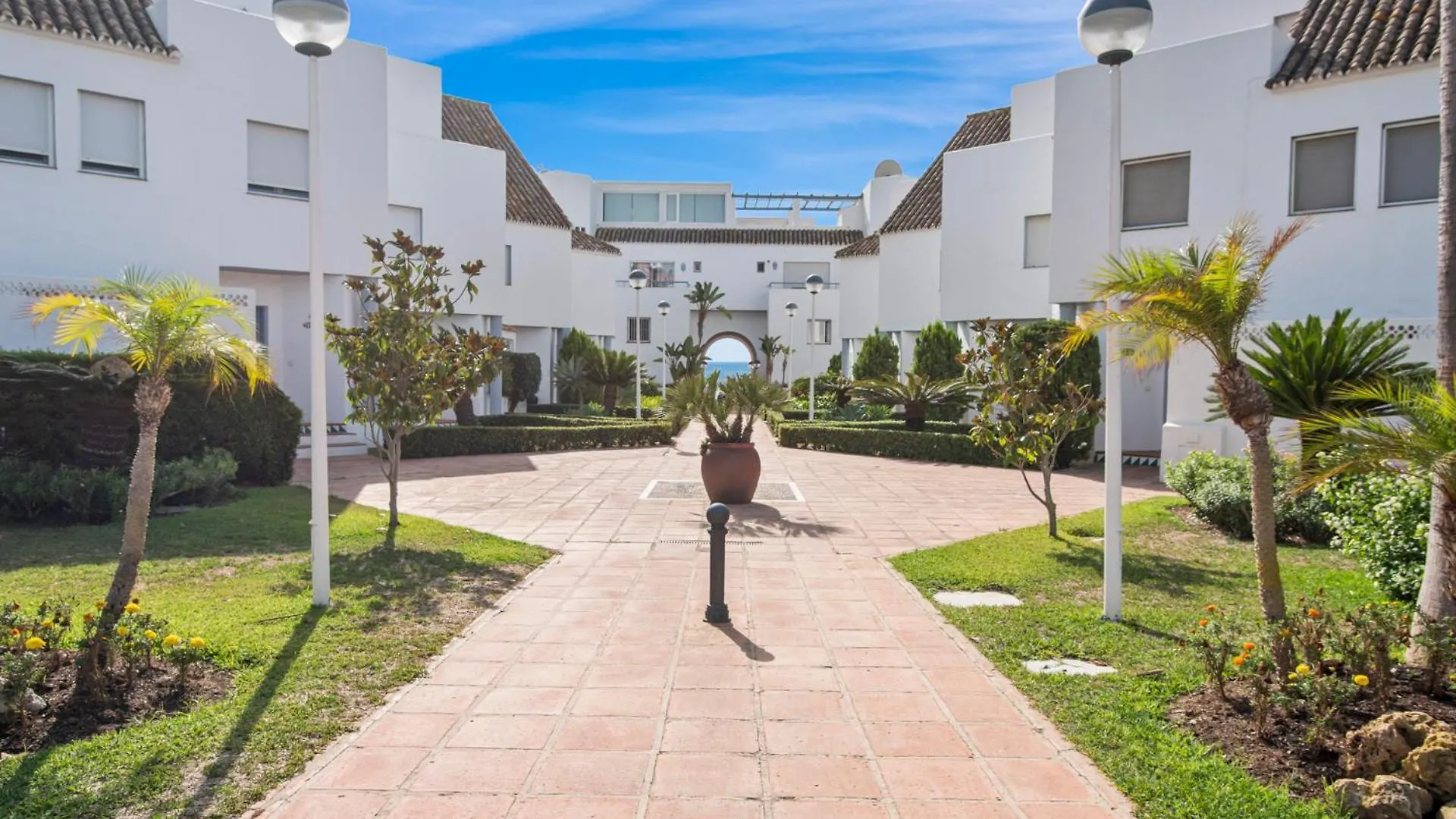 Sea View Apartment In Casares Del Mar By Costarentals - Ref M50 Bahia de Casares 0*,  Spain